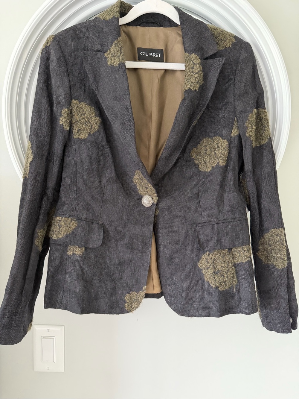 Gil Bret European Textured Abstract Bouclé Single Button Blazer size small